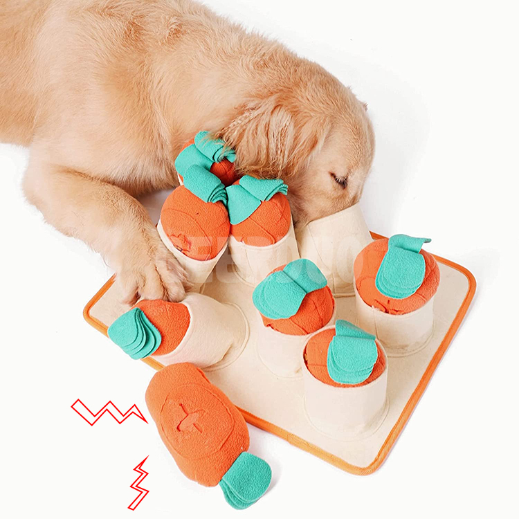 Large Dog Toys Feeding Mat with 8 Carrots GRDFM-4