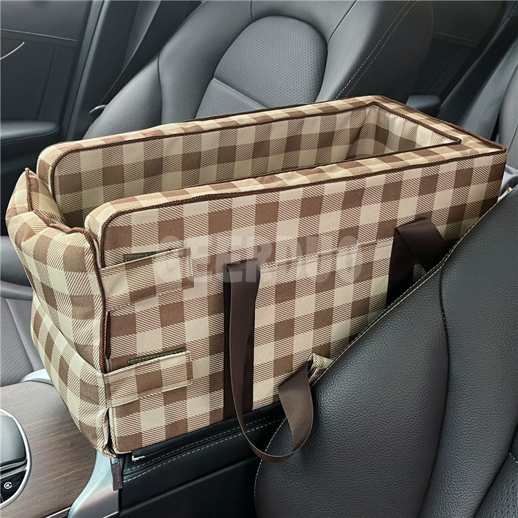 Dog Booster seat (16)