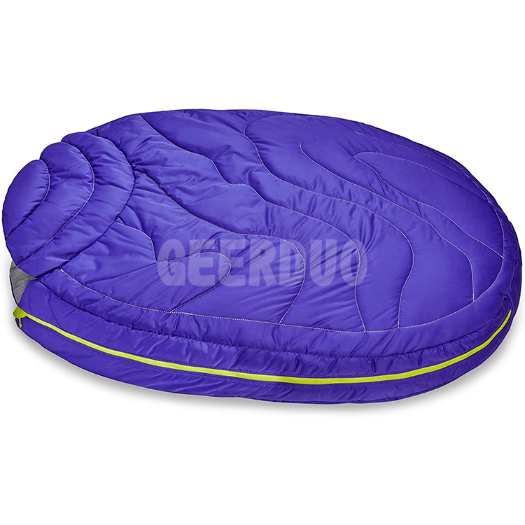Highlands Dog Sleeping Bag, Water-Resistant Portable Dog Bed for Outdoor Use GRDEE-11